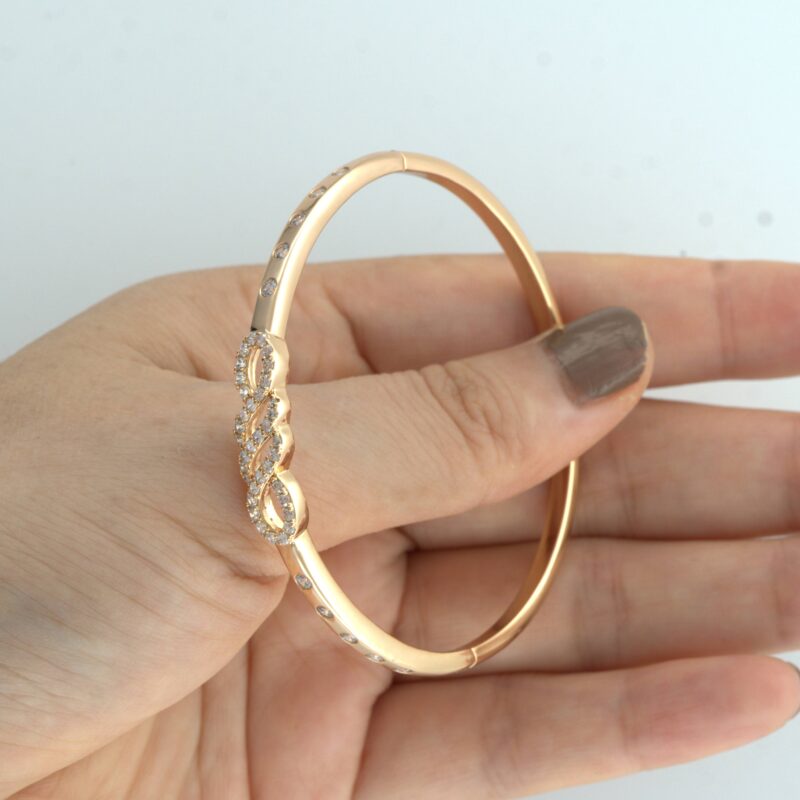 Elegant 18K Gold Color Bangle - Image 2