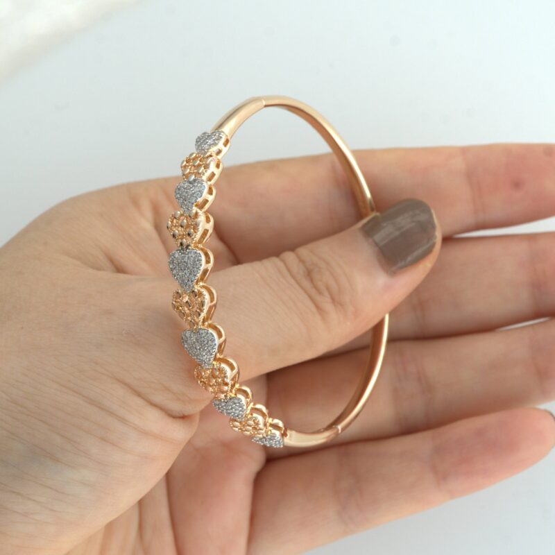Elegant 18K Gold Color Bangle