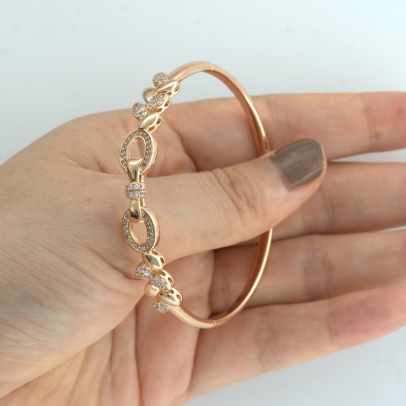 Elegant 18K Gold Color Bangle